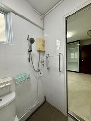 Blk 247 Jurong East Street 24 (Jurong East), HDB 3 Rooms #573165321